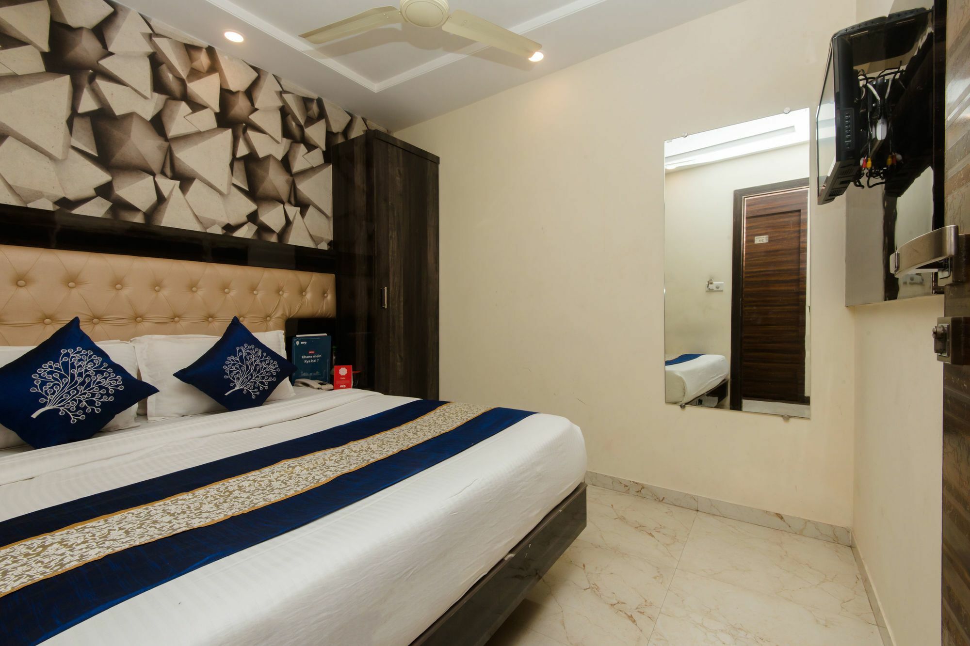 Hotel Palace Residency Near Lokmanya Tilak Terminus 뭄바이 외부 사진